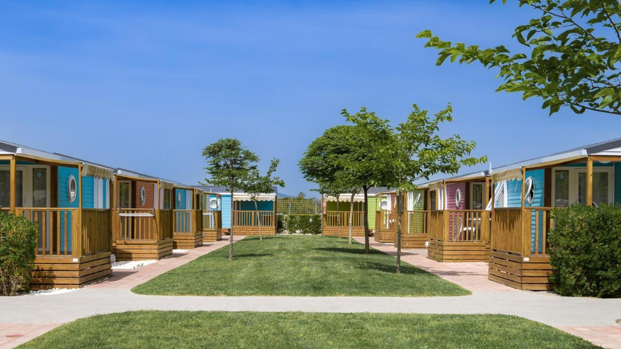 Camping Valencia - Bungalows Puzol Bagian luar foto